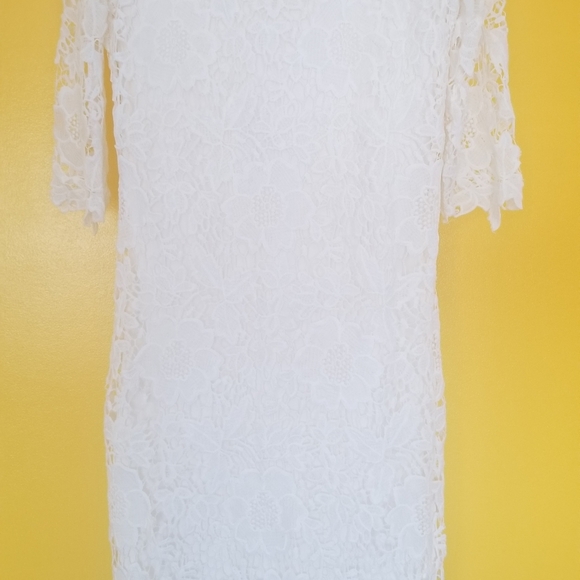 White lace dress - Picture 3 of 3